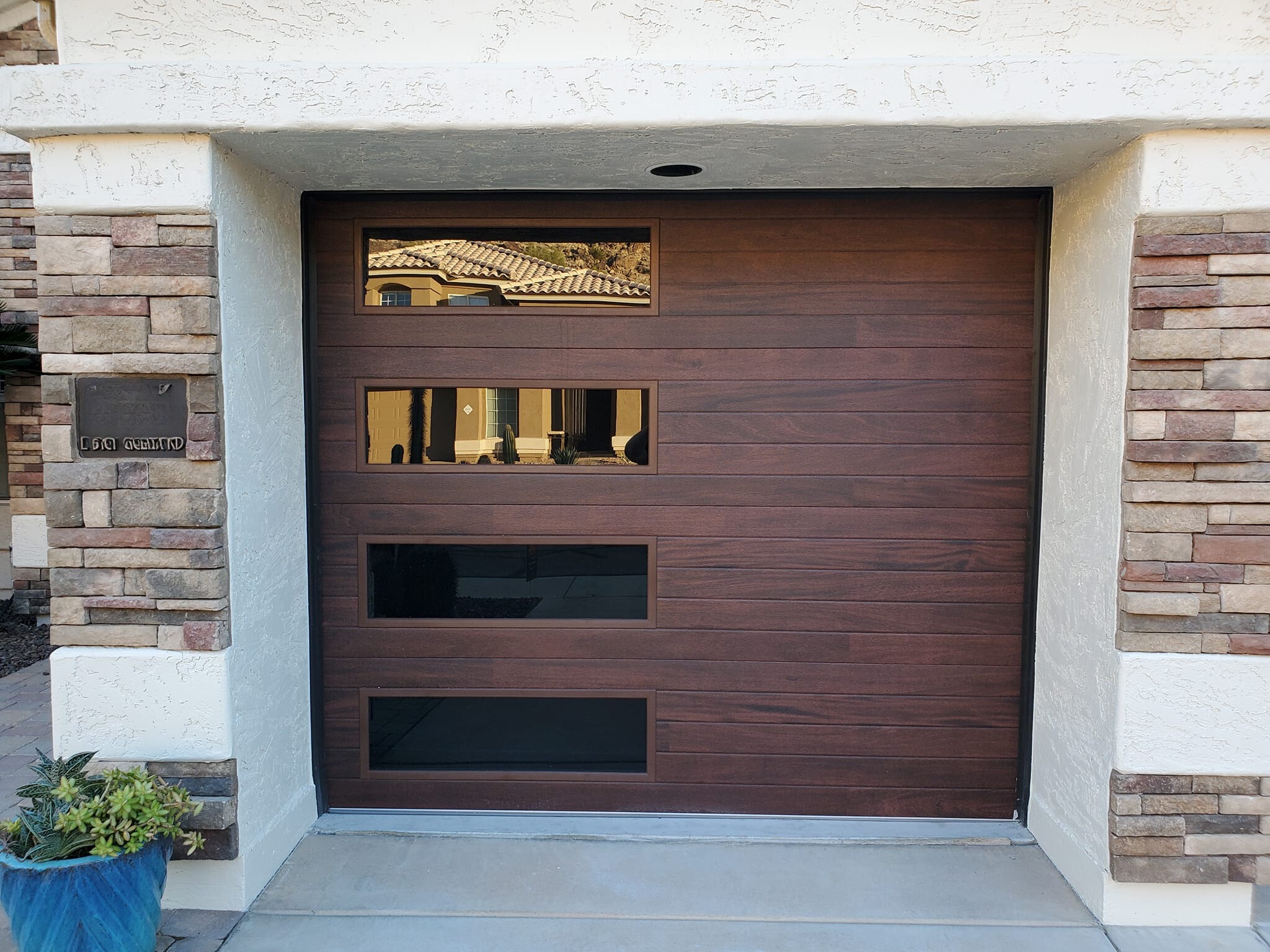 design a garage door